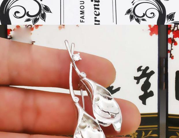S925 sterling bạc lá trâm trống hỗ trợ trống bằng tay sáp ong đá quý màu ngọc lam với khung bạc cài áo chanel