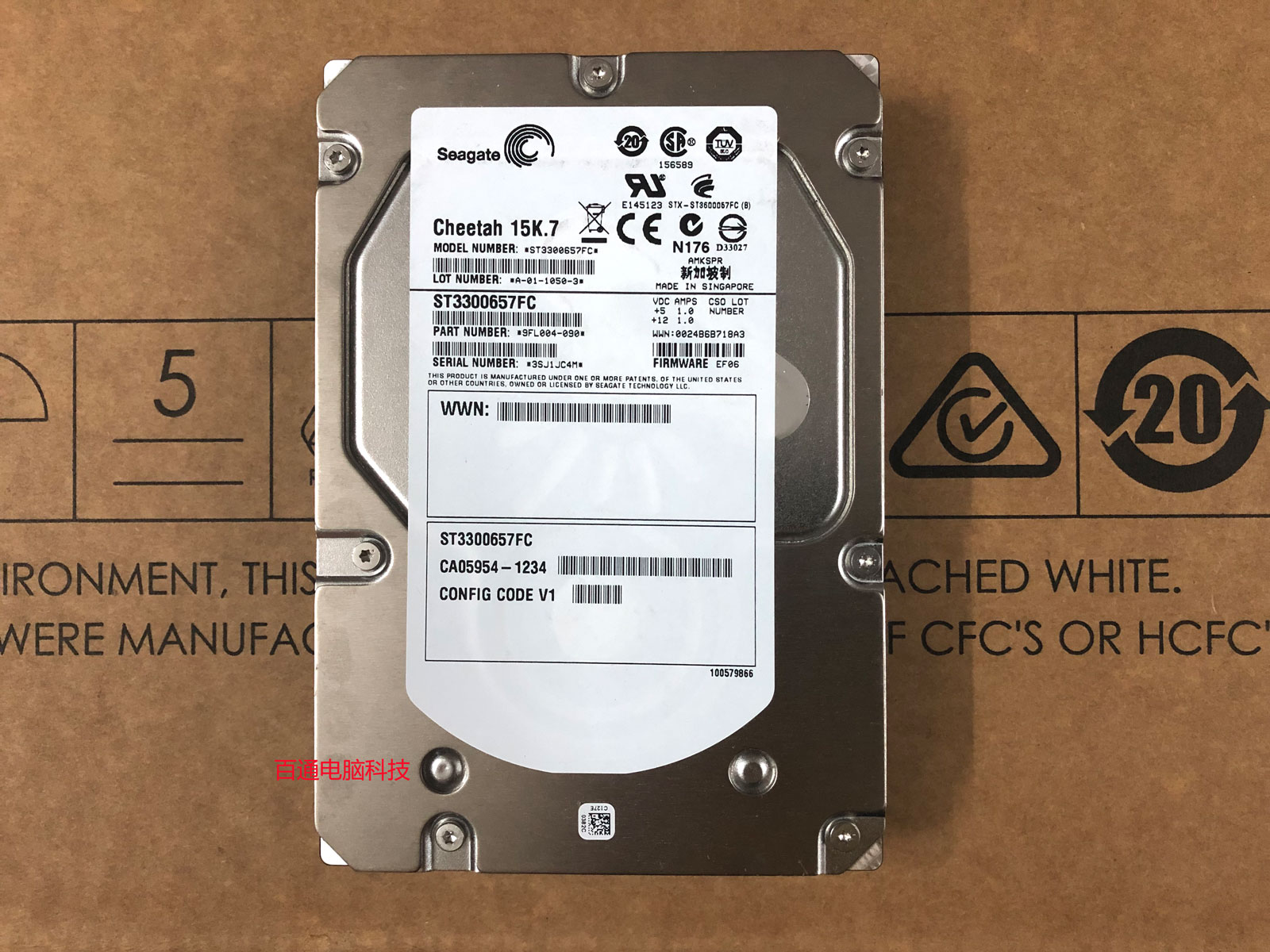 Fujitsu Fujitsu ST3300657FC CA05954-1234 300G 15K FC fiber hard