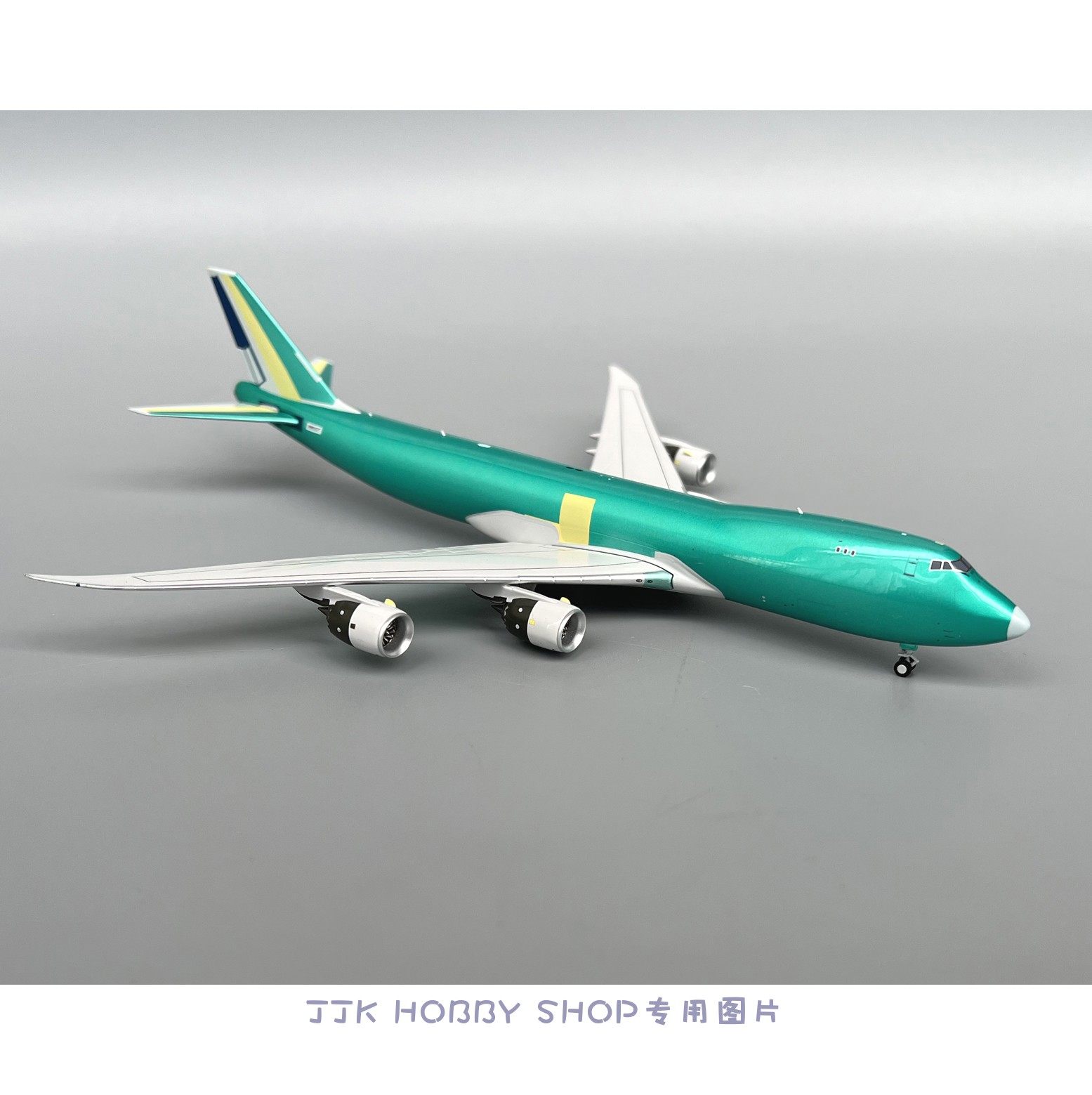 NG 1/400 Atlas Air Boeing 747-8F N863GT 78013 Finished Aircraft