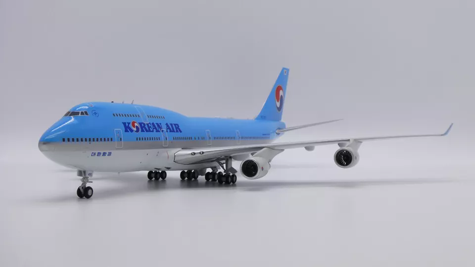 JC Wings 1/200 Korean Air Boeing 747-400 HL7461 XX20187 Finished