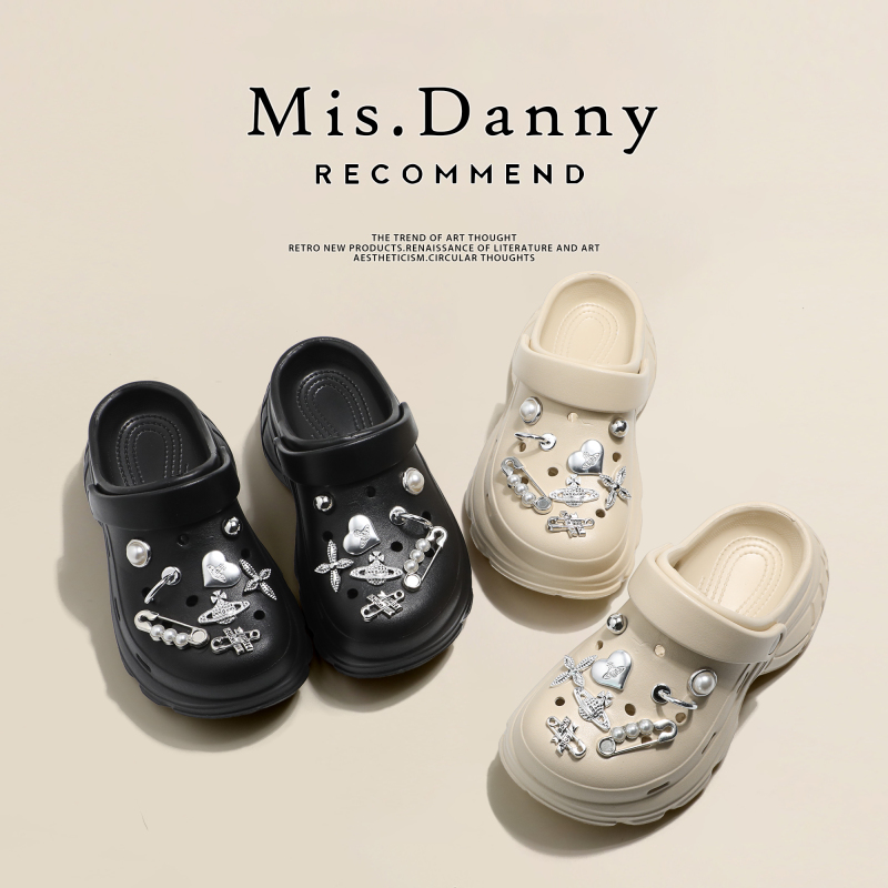 Ultra-Light and Super Soft~ Thick-Soled Perforated Half-Slippers for Women, Summer 2026 New Platform Sandals, Travel and Vacation Fashion Sandals