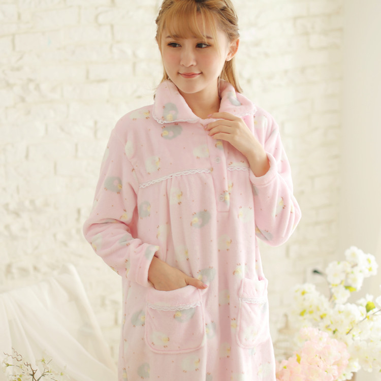 Chống mùa đặc biệt flannel váy ngủ nữ mùa thu và mùa đông Nhật Bản hoa dài tay ấm áp lông cừu san hô ve áo dịch vụ nhà đồ ngủ váy dài tay thu đông