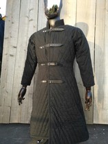 (thickened long cotton armor)Knight plate armor Chain armor lined with armed clothing Medieval