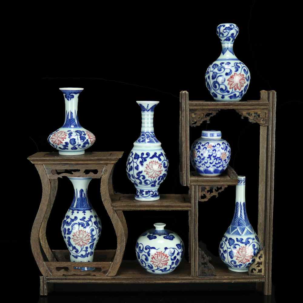 Jingdezhen ceramic antique hand-painted blue and white porcelain mini vase home living room antique shelf ornaments