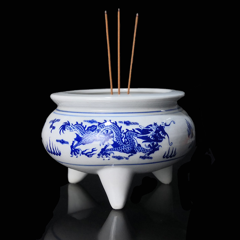 Jingdezhen ceramics blue and white dragon pattern three-legged incense burner Buddha antique celadon ancestor worship incense burner candlestick Buddha hall