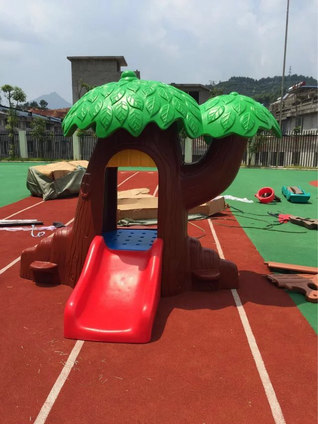 Kindergarten Large Magic Tree Slide Ladder Game House Children Environmental Protection Plastic Game Tree House Toy House Big Tree House