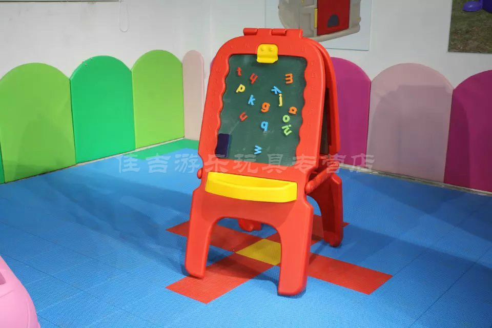 Early education kindergarten environmental protection plastic drawing board children's magnetic double-sided drawing board children's easel magnetic blackboard whiteboard