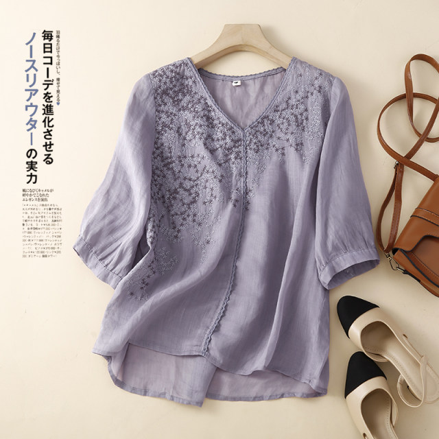 Heavy industry embroidery cotton and linen five-quarter sleeve shirt fat mm large size women's lace V-neck irregular thin linen top