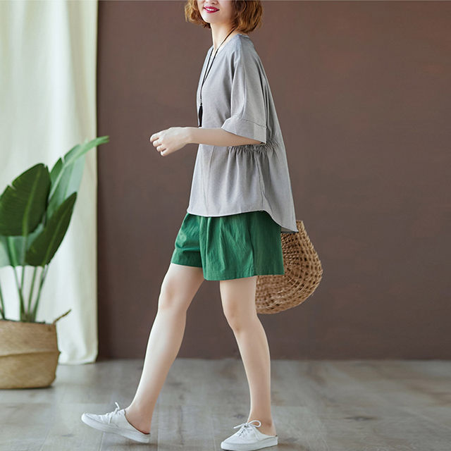 Cotton and linen fashion suit summer new loose waist pinstriped top elastic waist wide leg shorts color matching two-piece set