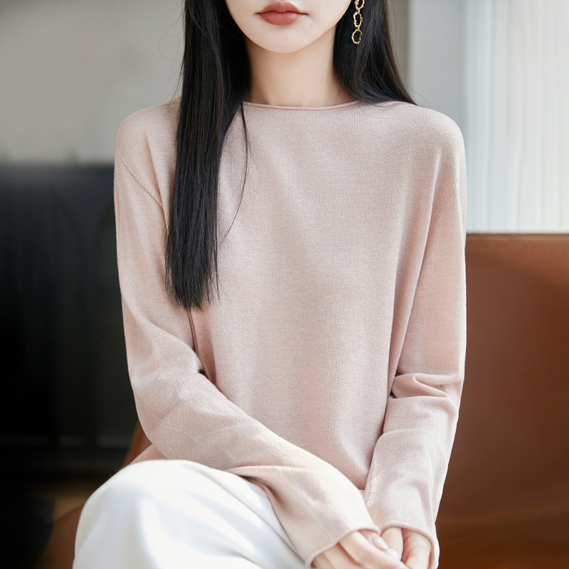 26 Spring and Autumn Acetic Acid Water-Soluble Fine Wool Knitted Sweater for Women, Rolled Edge Round Neck Top, Loose Solid Color Base Shirt