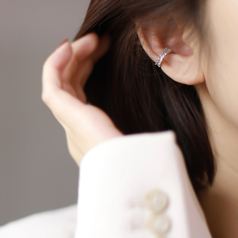 Silver earbone clip small crowdsourced high level Frosty wind ear decoration super shiny zircon minimalist temperament cool without ear-pin female