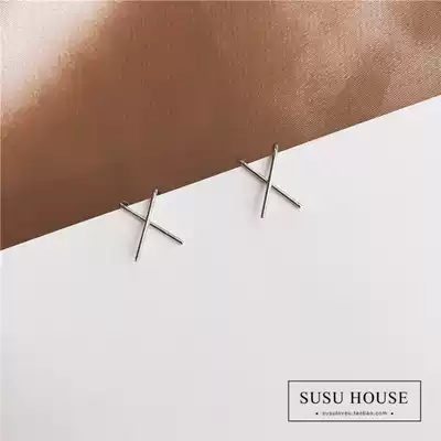 Simple ear bone clip No pierced ear clip female Korean simple student personality trendsetter Hong Kong style earrings cool dark and small