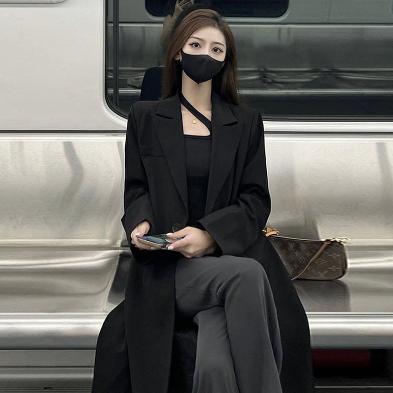 Spring and Autumn 2025 New Women's Fashion High-End Mature Style Black Long Blazer for Petite Women