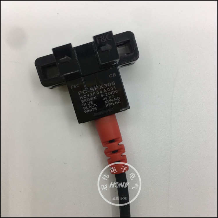 Glencore FC slot type optoelectronics U-type photoelectric switch FC-SPX305 can be substituted for the god view PM-L44