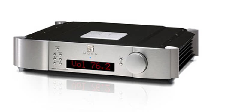 Canadian Thunder SIMAUDIO 740P preamplifier