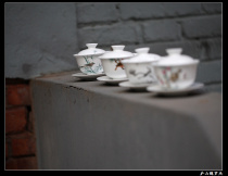 Hand-drawn hand-painted flower and bird cover bowl Heavy industry Gongbi Jingdezhen tea set Wei Roger customization—want to push the window to see