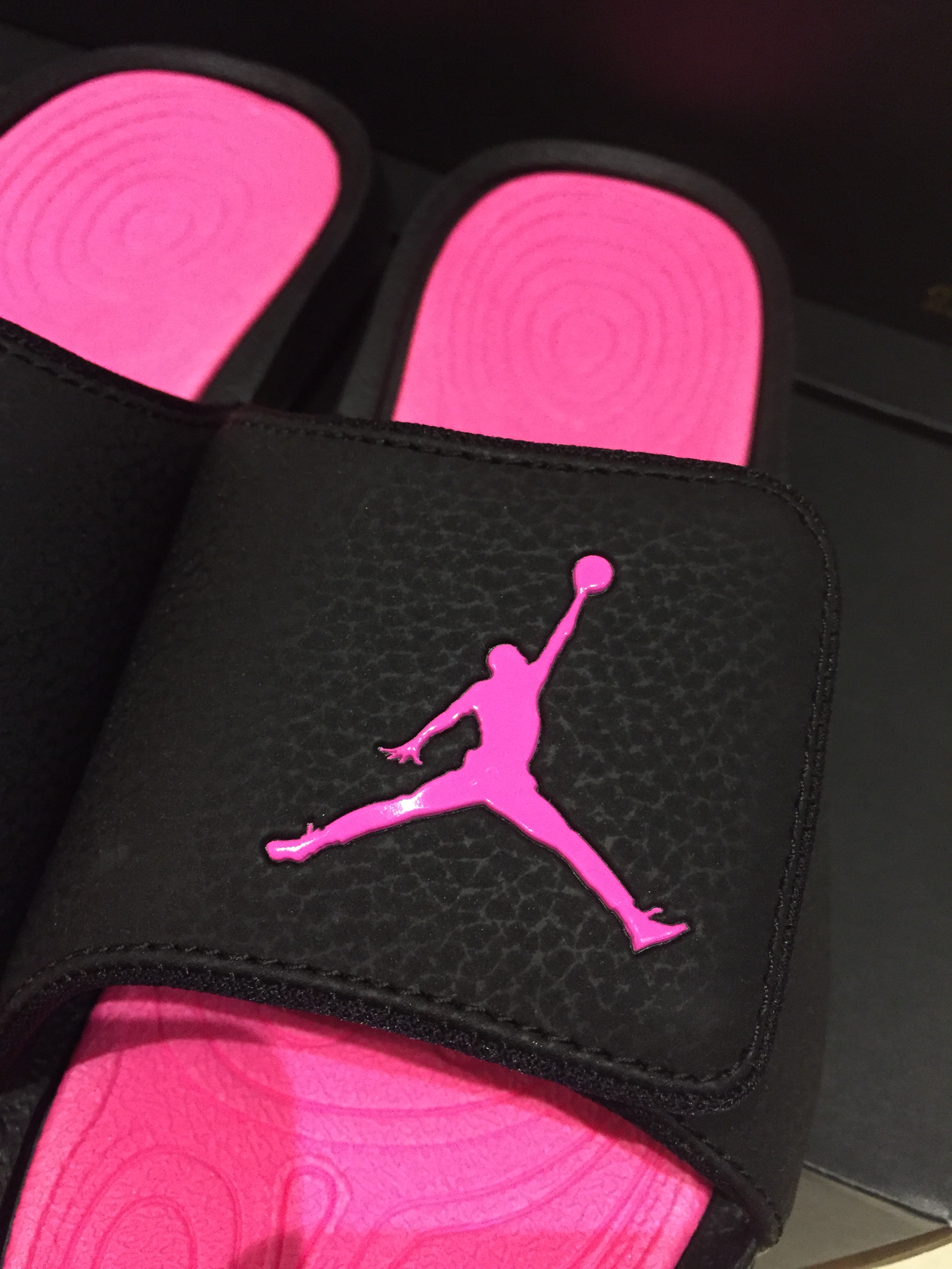 Hoa Kỳ mua dép thể thao đích thực Jordan jordan Jordan hydro 6 giày quai hậu nam