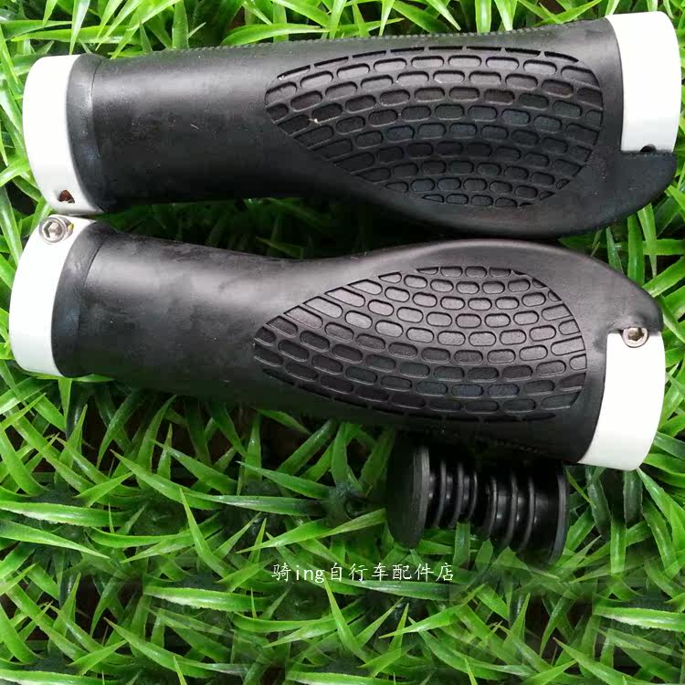 Poignées de vélo - Ref 2349702 Image 8