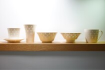 Japanese pottery writer Oi Kanshi handmade light-transmitting tea bowl dessert plate dinner plate