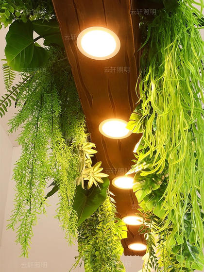 Forest-Style Restaurant Bar Counter Chandelier with Simulated Green Plants, Creative and Unique Dining Table Lamp, High Ambiance, Suitable for Guesthouses and Cafes