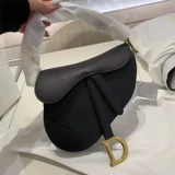 Сумка подмышку, сумка на одно плечо