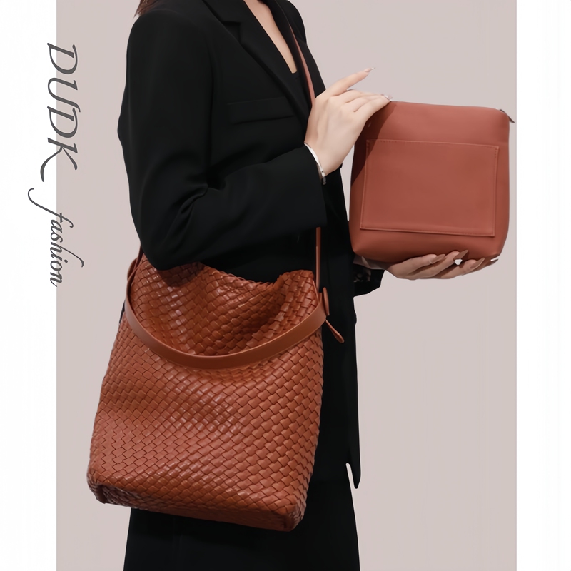 French Dudk Large-Capacity Genuine Leather Woven Bag, New Light Luxury Fashion Single Shoulder Crossbody Bag, High-End Bucket Bag French Dudk Large-Capacity Genuine Leather Woven Bag, New Light Luxury Fashion Single Shoulder Crossbody Bag, High-End Bucket Bag
