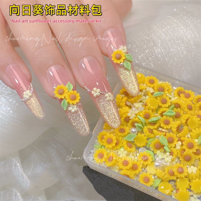 6mm Artificial Sunflower Nail Decorations, Resin Wearable Nail Styles for Nail Salons, Sunflower DIY Materials