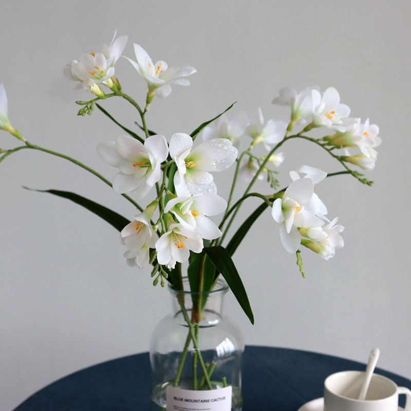 Emulates floral upscale 2020 new fragrance Xuellan single branch fake flowers 3D Wedding Celebration Filming Props Wet Sensual Flower Arrangement Art