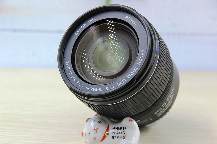 Ống kính DSLR Canon / Canon 15-85mm f / 3.5-5.6 IS mà không cần tháo gỡ góc rộng