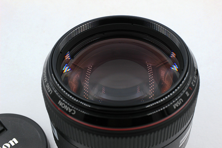 Canon / Canon 85mm f1.2L II ống kính chân dung thế hệ thứ hai cố định lấy nét vòng tròn lớn khẩu độ đỏ