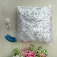 Универсальные наушники с белыми взрослыми.