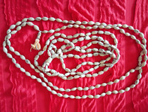 Indias prolific size Thurasi mindful pearl-there is a cylindrical shape with the ruby nuclear shape