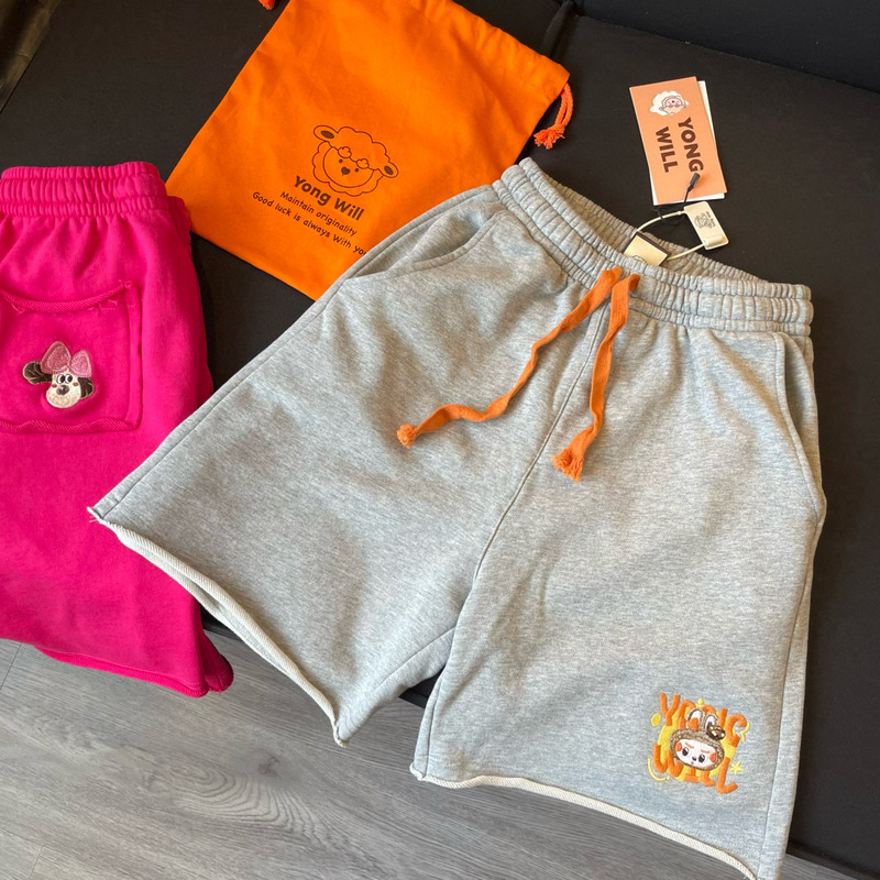 Yongwill Lamb Paper Bag Hand Holding Cloth Embroidered Leader Dog 2025 Summer Cartoon Pure Cotton Raw Edge Shorts