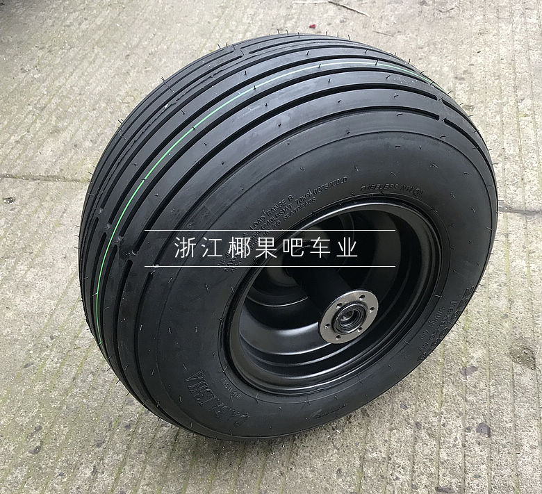 Xe điện Harley cân bằng phụ kiện xe hơi 18X9.50-8 225 / 55-8 inch lốp thẳng với hốc bánh trước - Smart Scooter xe điện cân bằng có tay cầm
