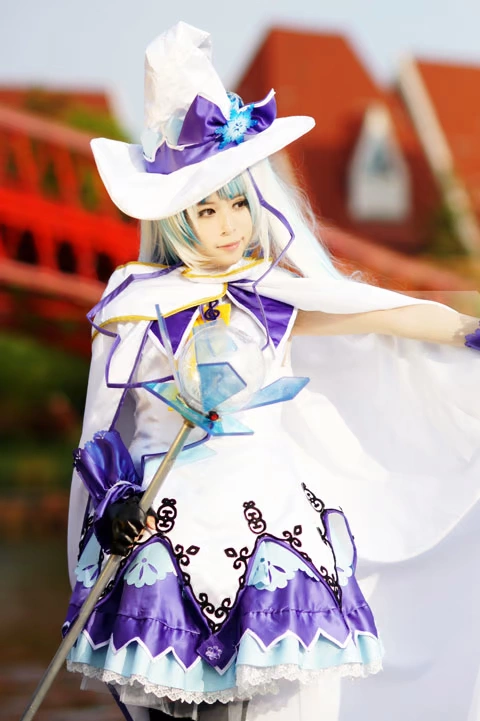 [605 cánh thực sự chụp] Tuyết 2014 cô gái ma thuật Hatsune thêu máy tính cos phiên bản cuối cùng cosplay