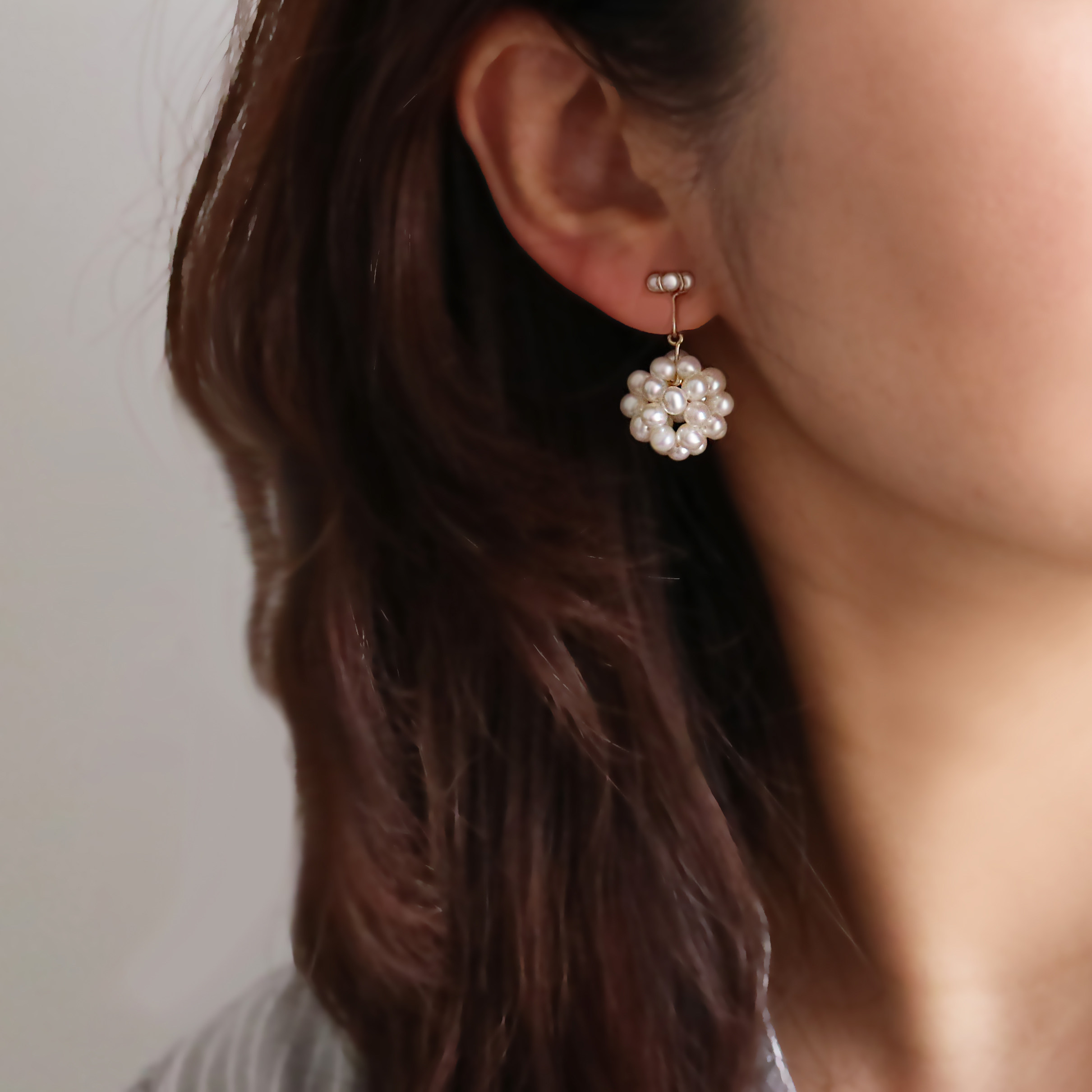 Sweet freshwater pearl ball ear clip painless super strong clip force 14k bag no ear hole mosquito coil ear clip