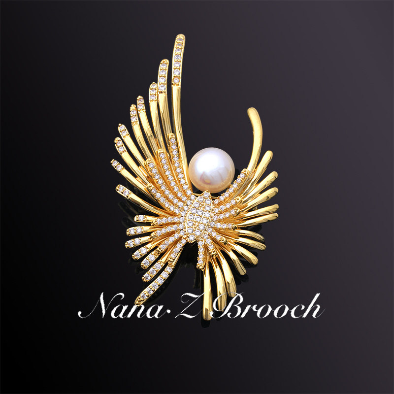 Nali blossoming nanaz brooch angel gold-plated natural pearl brooch brooch pin female high-end personality