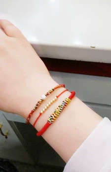 Toàn mạng giá thấp năm nay đặc biệt vòng tay dây đỏ Anklet 14k hạt vàng nguyên chất dệt thủ công siêu mịn vòng chân nữ bạc