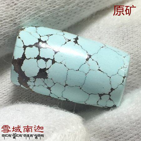 Pure natural raw mineral green pine stone barrel bead 2 * 1 15 cm 4 gr No over glue No over wax No Optimization