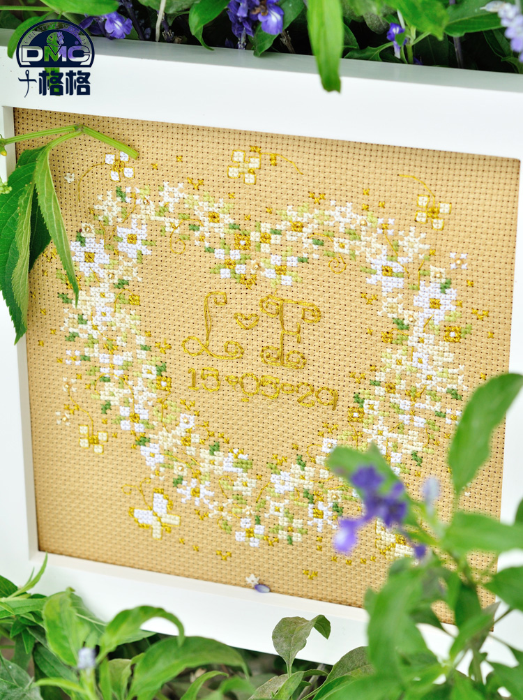 Ten grid dcc cross stitch 14CT green heart photo frame 7 inch three colors optional take a picture please note color