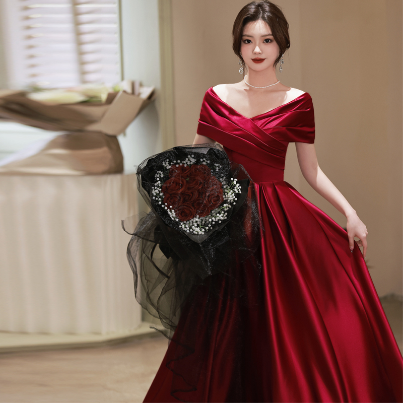 Satin Red Off-Shoulder High-End Bridal Wedding Engagement Dress Slimming for Prom and Coming-Of-Age Ceremony