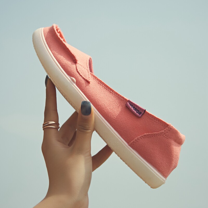 Mommy shoes with a foot lazy lazy breathable soft shoes comfortable driving shoes nurse shoes canvas shoes