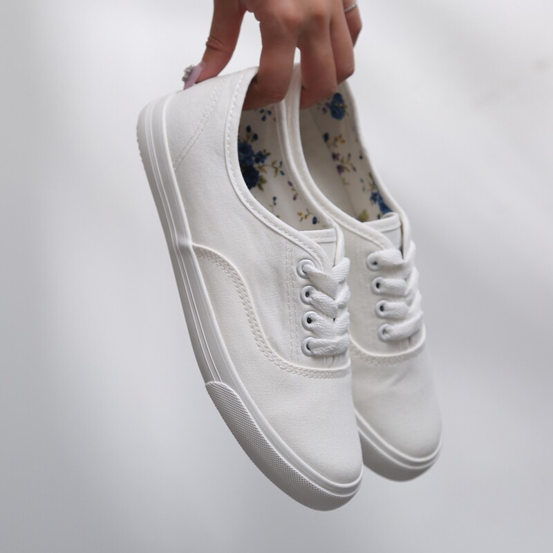 Warrior pull back women's shoes Korean version of the small white shoes low-top lace-up solid color student shoes breathable non-slip canvas shoes