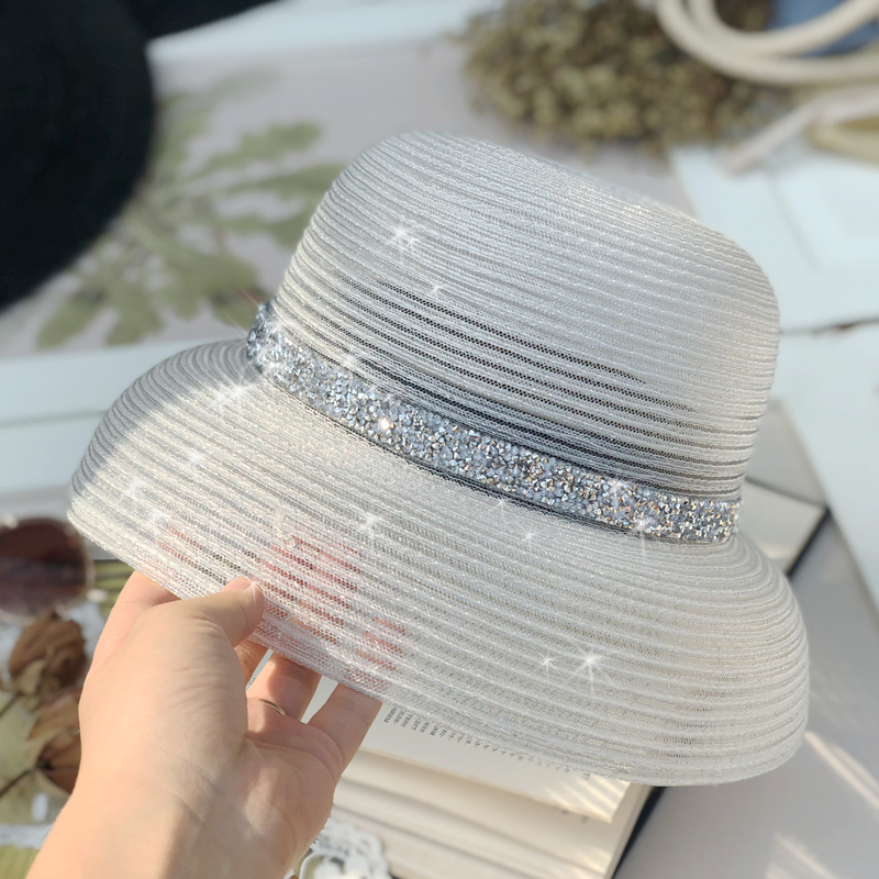 French-Style Elegant Sun Hat for Women, Summer Sun Protection, Beach Retro Bell-Shaped Lampshade, Rhinestone Wide-Brimmed Face-Covering Sun Hat