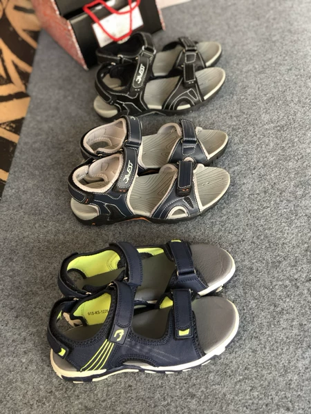 Товары от 毛豆大码鞋