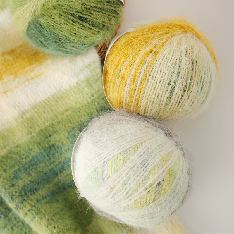 Mao'Er Handmade Ten-Cut Snow Treasure 38% Wool Blend Long Staple Yarn for Hat and Scarf Hand Knitting Material Kit