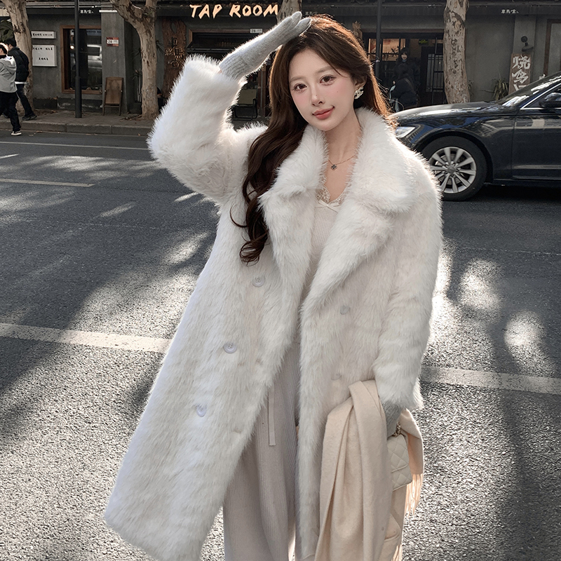 Thickened Long Faux Fur Coat, New Winter Style, Lazy and Loose, White Furry Warm Fur Integrated Coat for Women