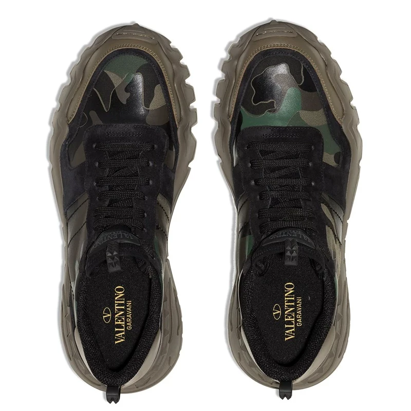 [Элитный] кроссовки Valentino 24SS камуфляж заклепки мужские спортивные UY2S0C88D