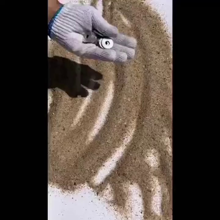 15块8的强磁棒，14岁娃都可用。这个玩意儿竟让工厂老板连夜下单！