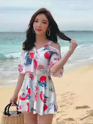 Swimsuit Women summer 2021 New Fashion Show belly feeling fat mm one-piece Conservative large size Korean ins hot spring